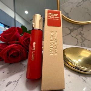 Haus Labs atomic Shake Lip Lacquer in burgundy Shine. Rare NWOB!